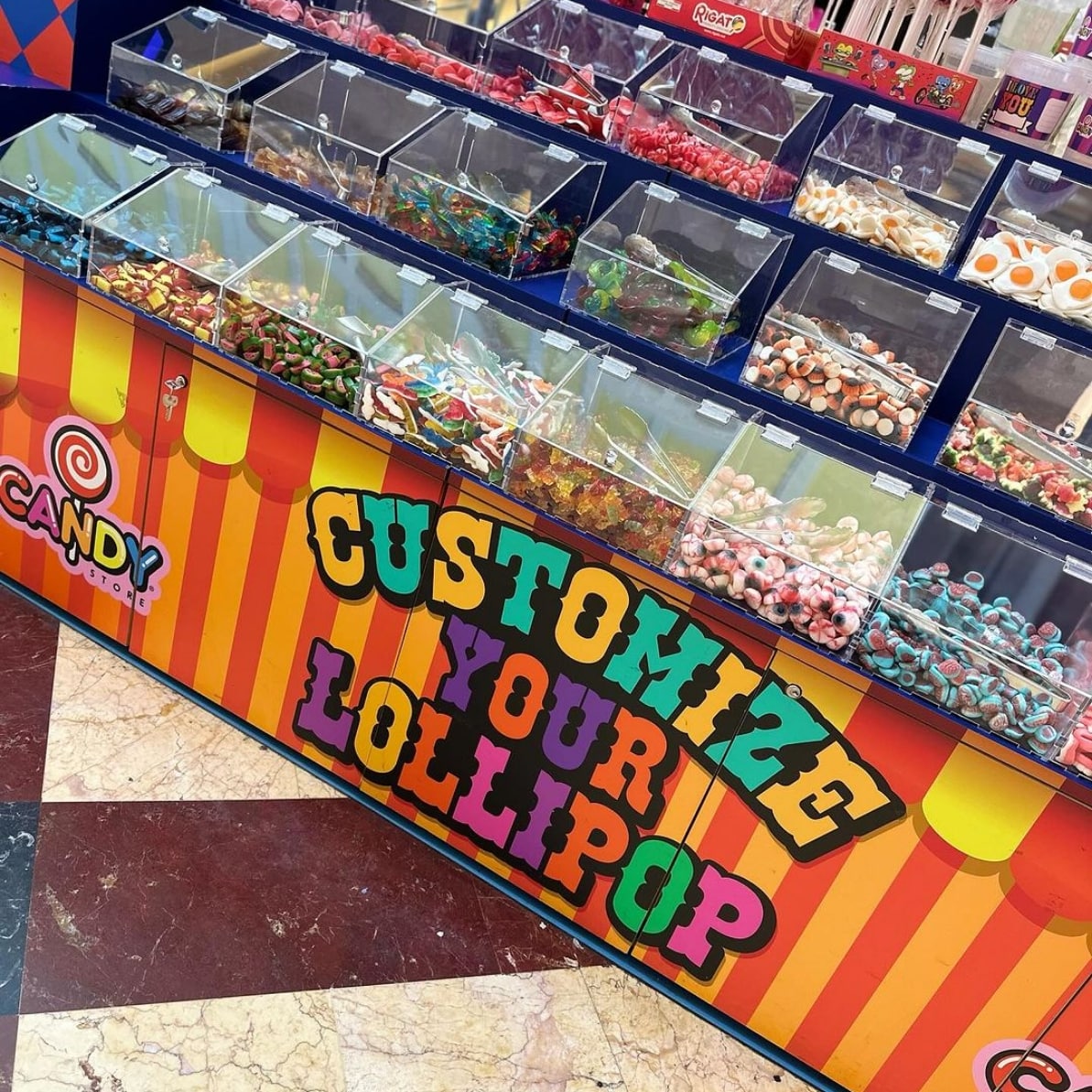 Candy-Carousel-3-Candy-Store-Customize-Your-Lollipop